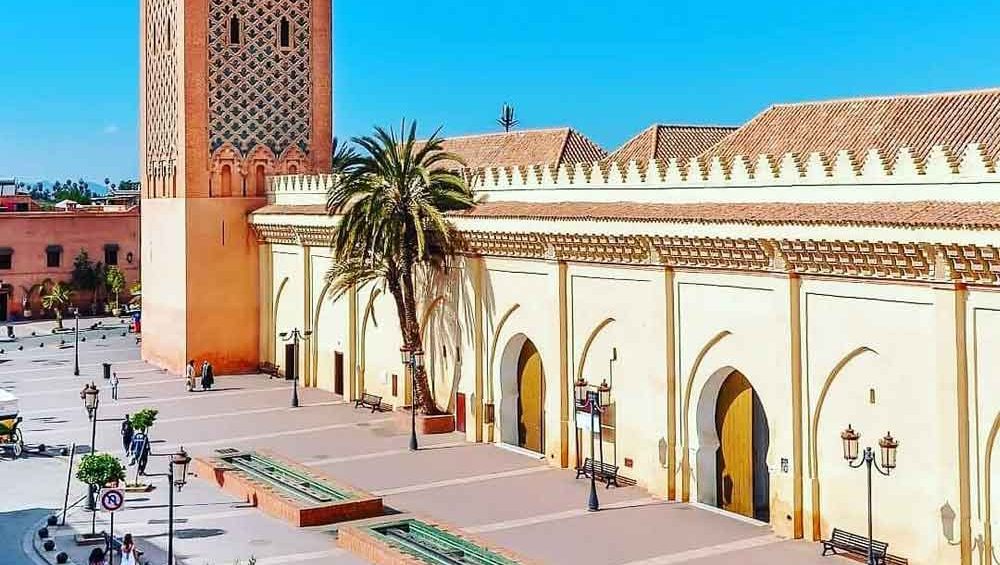 Mosque-Marrakech-Old-medina-Kasbah, Full-Day Sightseeing Tour Marrakech